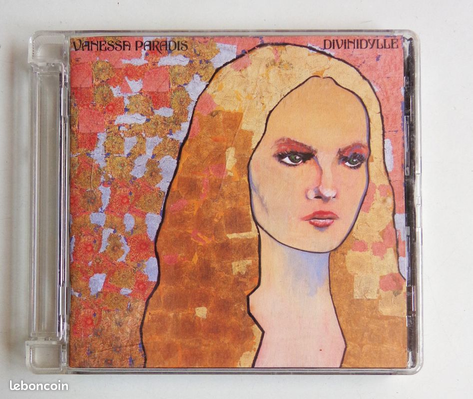 Vanessa Paradis / Divinidylle (image 1)