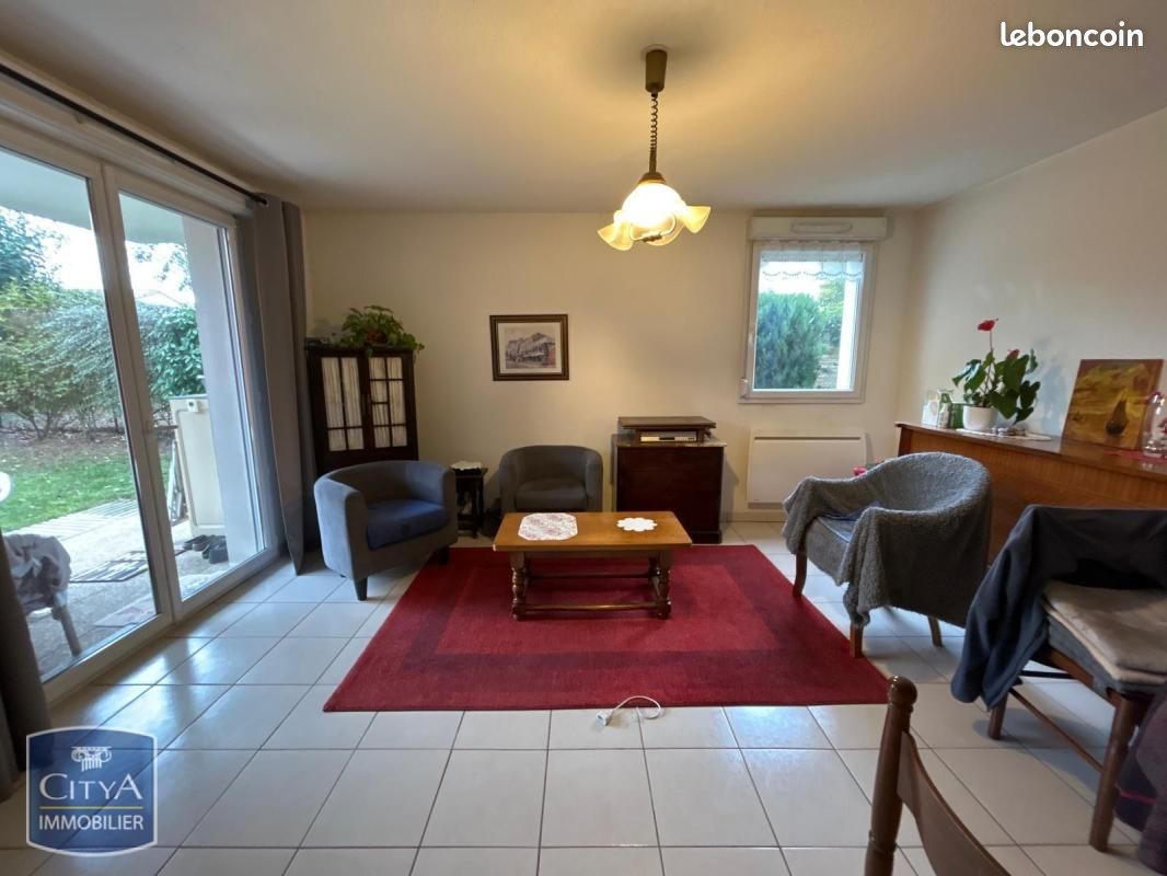 Appartement 3 pièces 54 m² · à Cusset · 54 m² · 585 €/mois