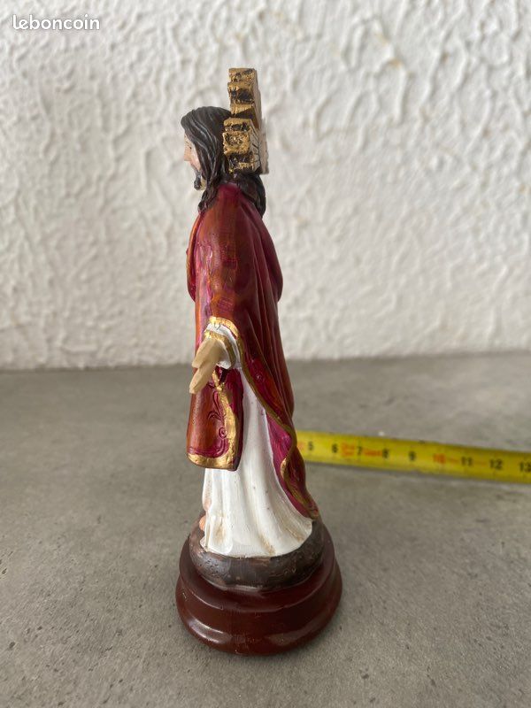 Statuette de jesus (image 2)