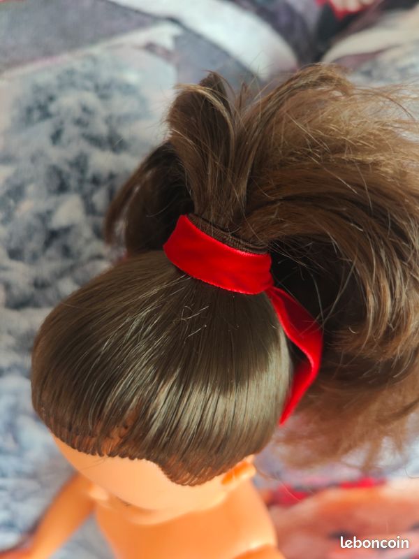 Poupée Cathie Bella :chignon banane | UK