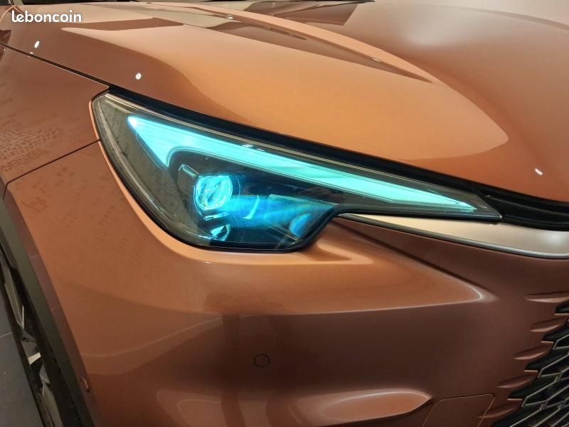 Lexus LBX 1.5 136ch Cool 2WD (image 29)