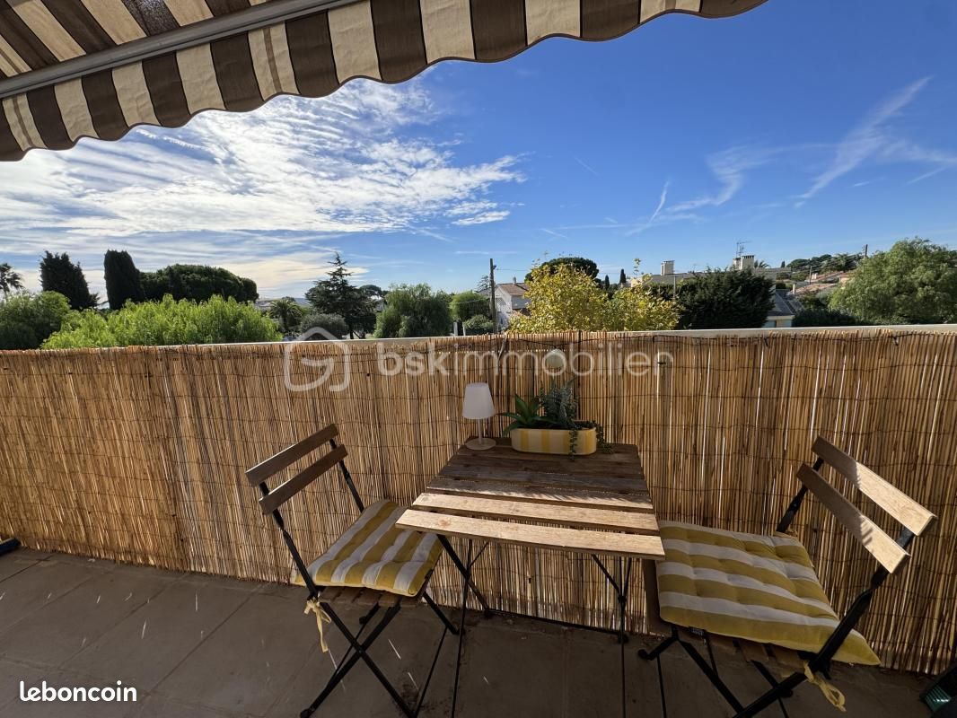 Appartement 2 pièces 35 m² · à Carqueiranne · 35 m² · 245 000 €