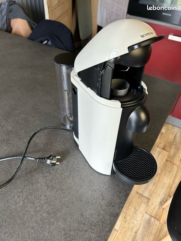 Nespresso virtuose plus (image 1)
