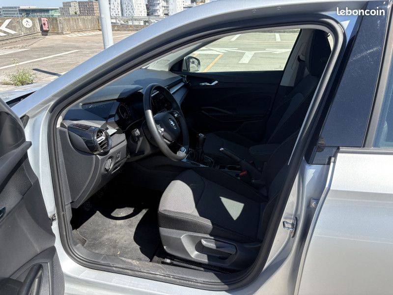 Skoda FABIA 1.0 MPI 80CH AMBITION *TVA RECUPERABLE (image 8)
