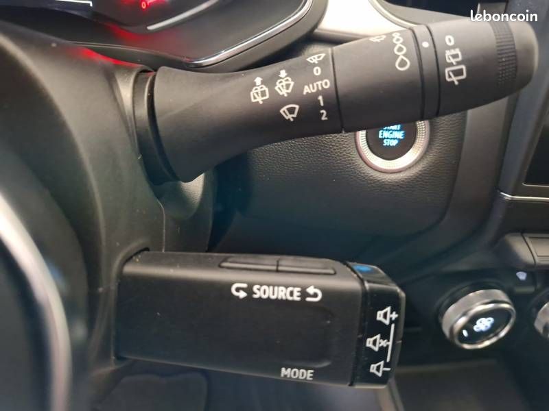 Renault Captur E-Tech hybride 145 Rive Gauche (image 24)