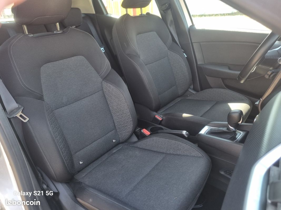 Renault CLIO V 1.6 E-TECH 140 Business Edition (image 13)