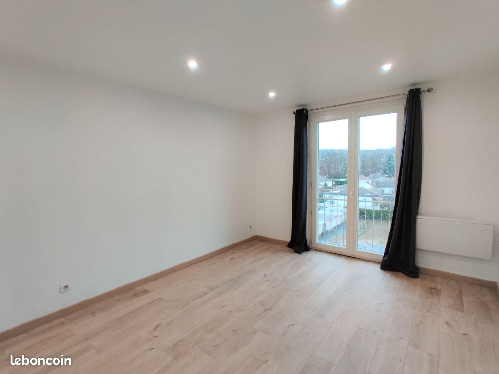 Appartement 3 pièces 53 m² · à Compiègne · 53 m² · 780 €/mois