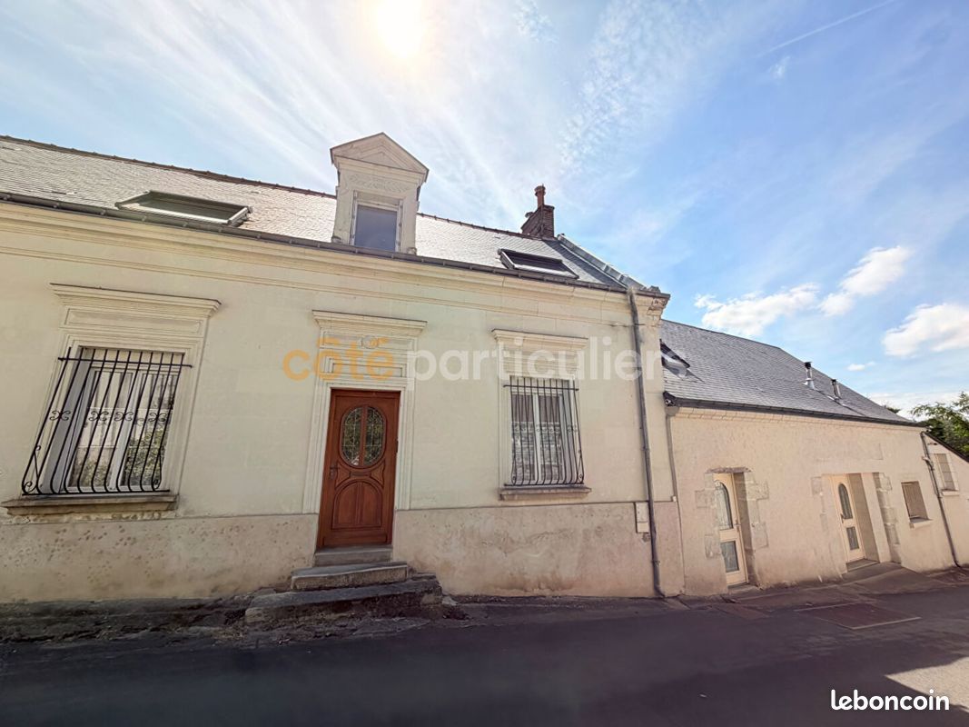 Maison 12 pièces 380 m² · à Montlouis-sur-Loire · 380 m² · 376 200 €