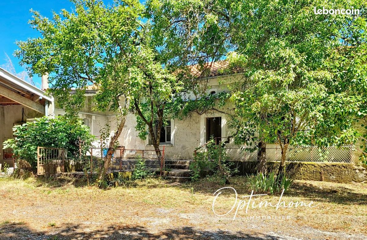 Maison 5 pièces 102 m² · à Saint-Robert · 102 m² · 215 000 €
