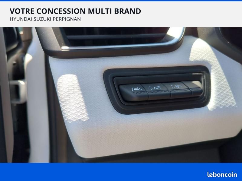 Renault Clio 1.6 E-Tech 145ch full hybrid Evolution (image 11)