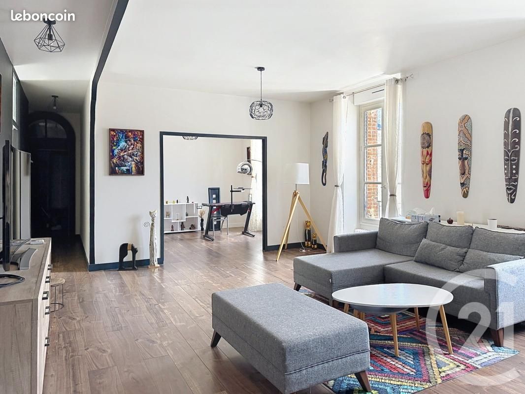 Appartement 5 pièces 126 m² · à Redon · 126 m² · 965 €/mois