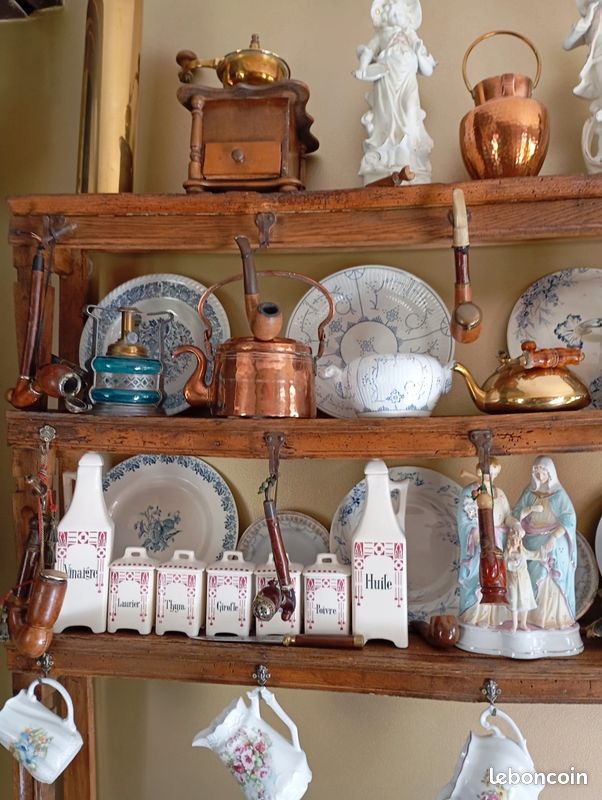 Archelle en bois ancienne avec décorations (image 3)