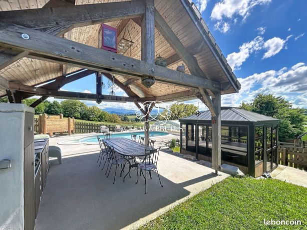 Maison 8 pièces 156 m²