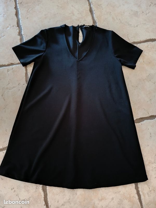 Robe MC noire - Cloothes - T S (image 1)