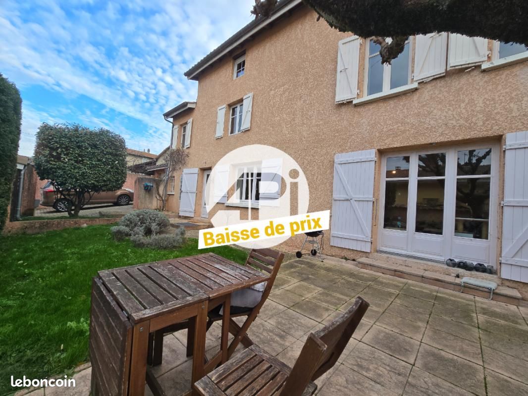 Maison 4 pièces 141 m² · à Saint-Clair-du-Rhône · 141 m² · 245 000 €