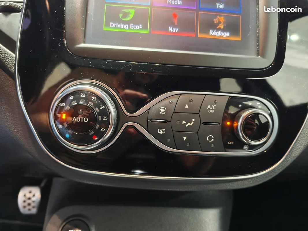 RENAULT Captur 0.9 90ch Intens - 2018 - 93 250 km - Suivi complet Concession - Climatision - Caméra de recule (image 25)