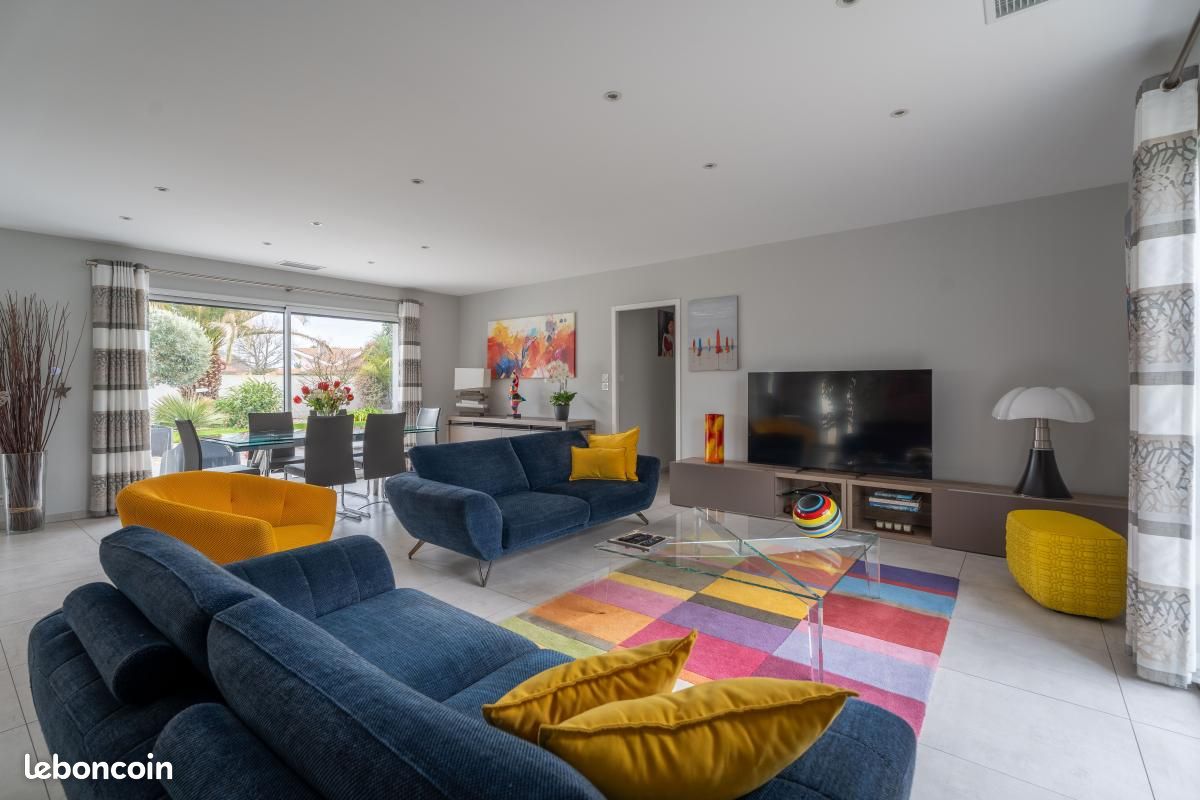 Maison 5 pièces 138 m² - Biscarrosse 40600 (image principale 3)