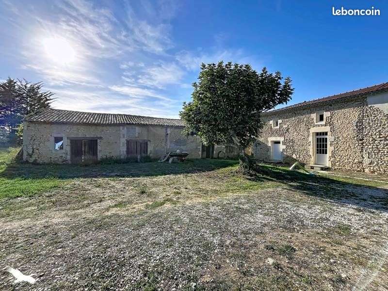 Maison 4 pièces 181 m² · à Rouffignac · 181 m² · 299 990 €