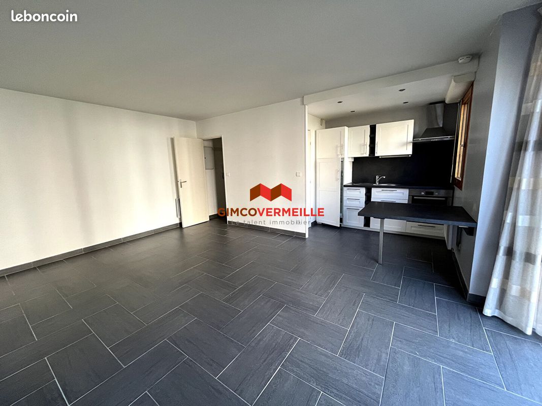 Appartement 2 pièces 41 m² · à Verneuil-sur-Seine · 41 m² · 865 €