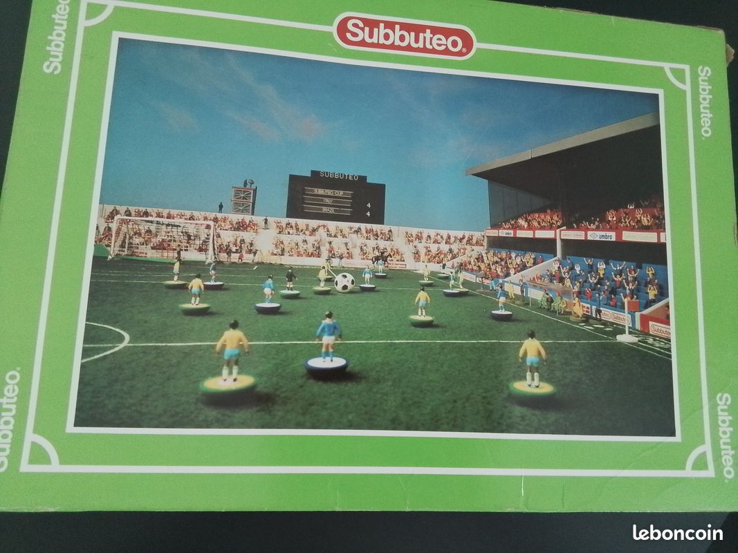 Jeu Subbuteo Ancien – Football Bleus Et Rouges En Boîte