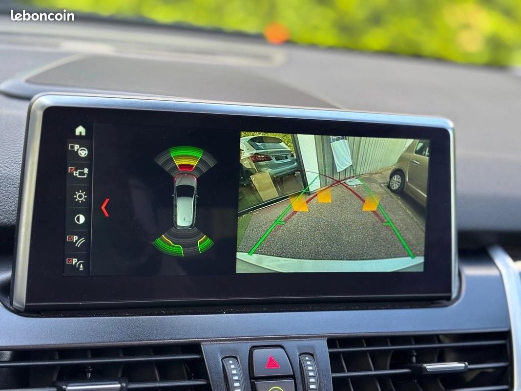 Bmw Serie 2 ACTIVE-TOURER 225xe HYBRID XDRIVE DKG - TOIT OUVRANT PANORAMIQUE - SUIVI BMW (image 19)