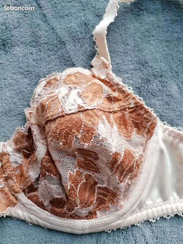 Soutien gorge dentelle chair, Triumph, taille 85D (image 5)