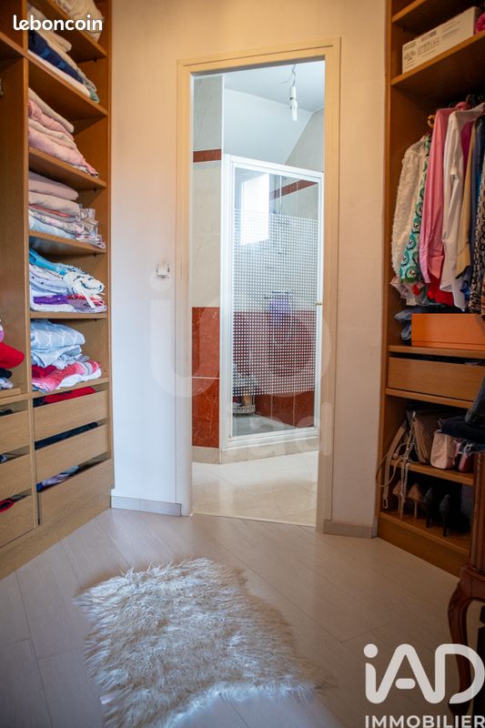 Maison 8 pièces 210 m² (image 16)