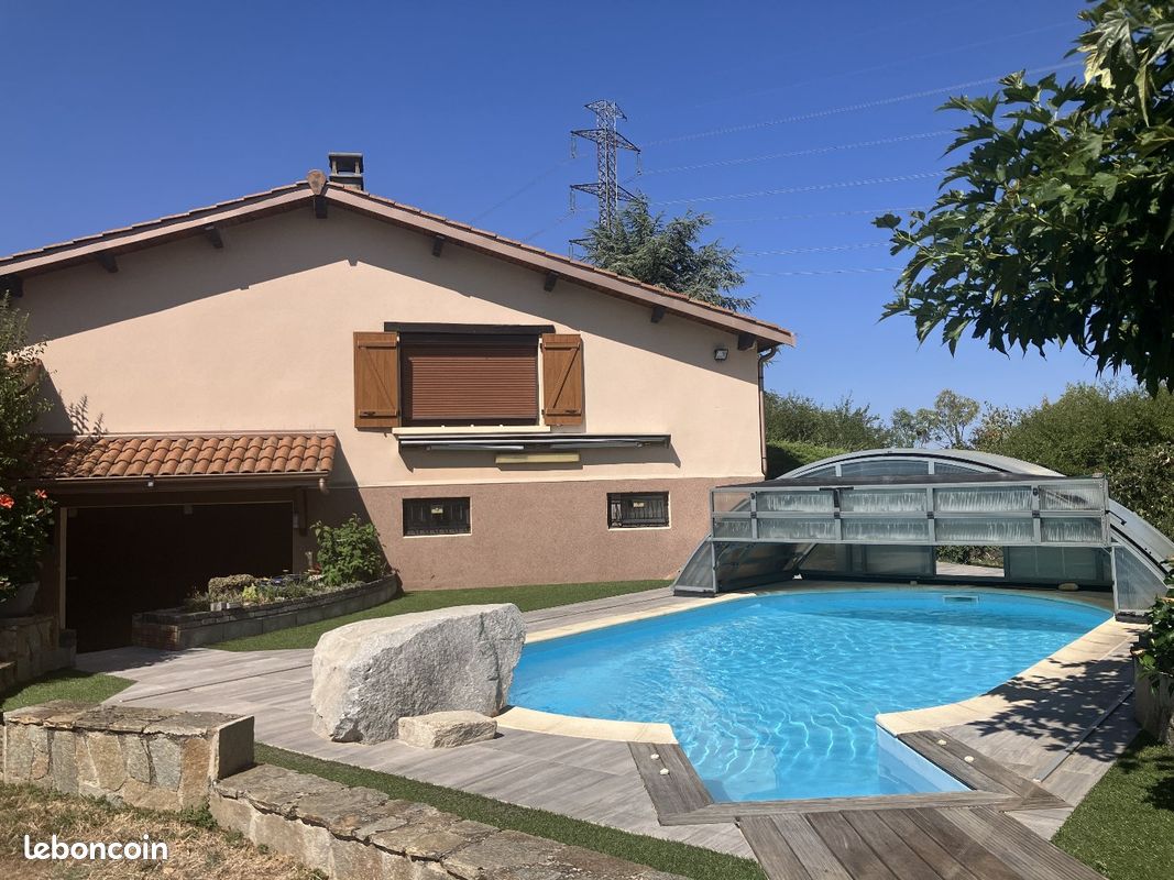 Maison 6 pièces 157 m² · à Saint-Laurent-d'Agny · 157 m² · 620 000 €