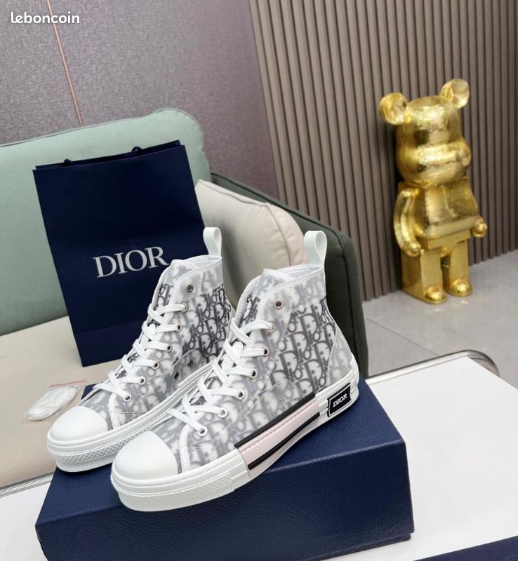Dior Kaws co-brandedche transparentche shoesche Chaussures