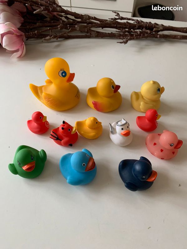 Lot 12 canards de bain (image 2)