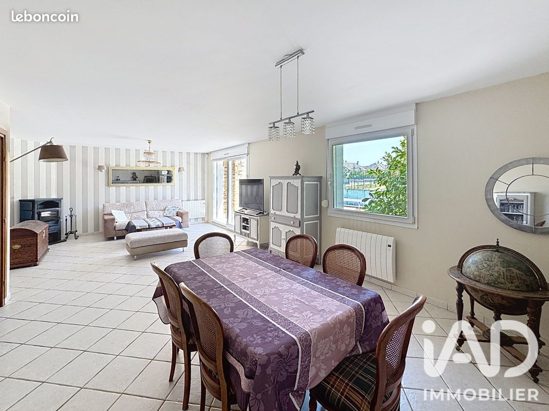 Maison 7 pièces 145 m² · à Reims · 145 m² · 379 000 €