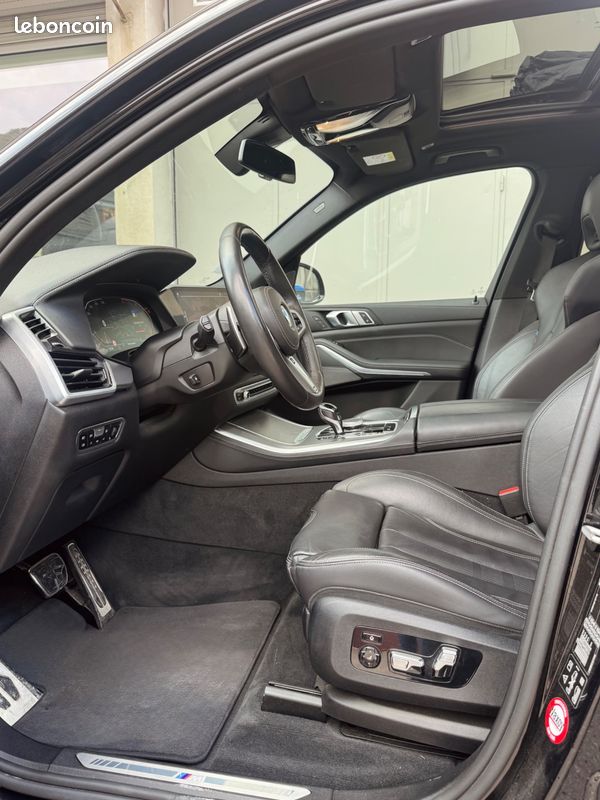 BMW X5 3.0 D 265 M-SPORT XDRIVE BVA / HARMAN KARDON / TOIT OUVRANT / ATTELAGE / SIEGES M / ENTRETIEN BMw (image 26)