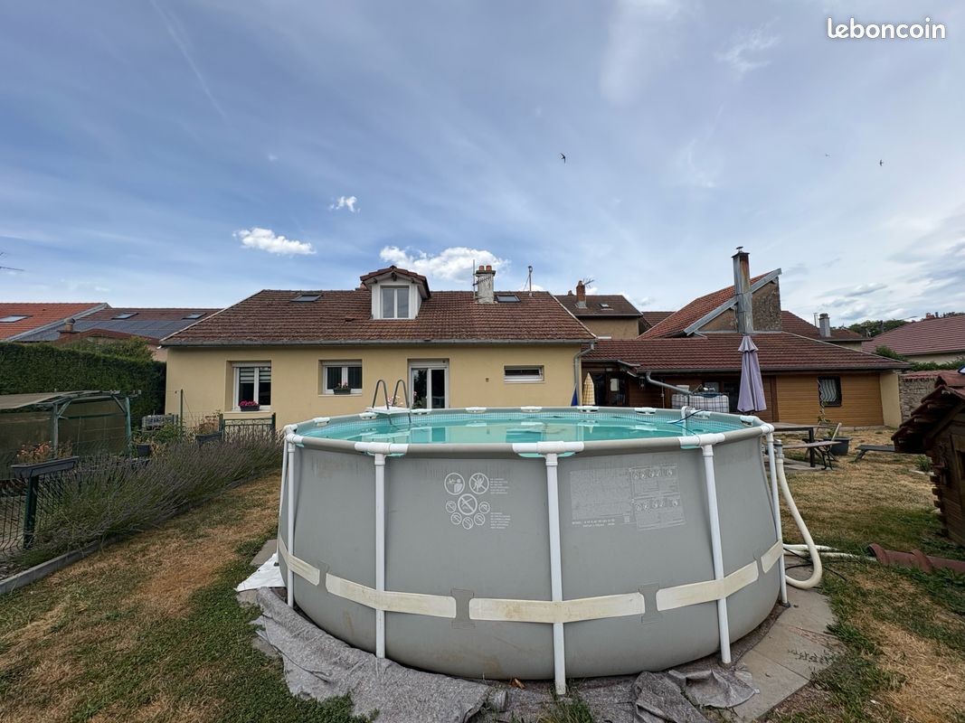 Maison 5 pièces 100 m² · à Lure · 100 m² · 169 000 €