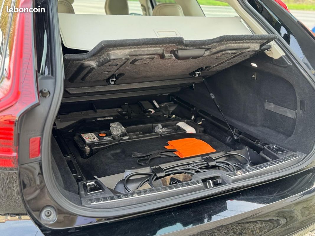 VOLVO V90 T6 AWD Recharge 253+87 BVA Geartronic Inscription Luxe (image 31)