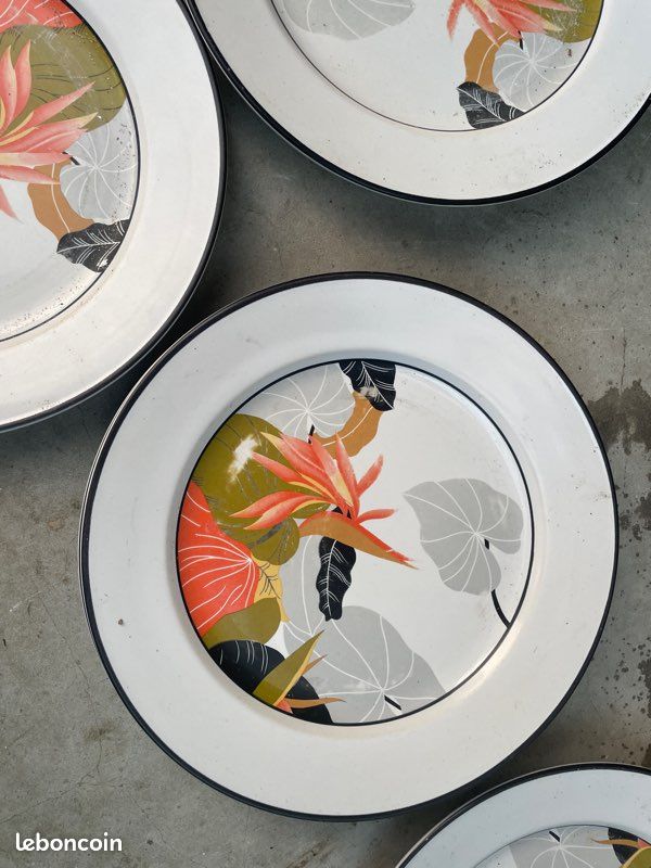 Lot 15 grandes assiettes 1980 vintage Marina décor Japon (image 1)