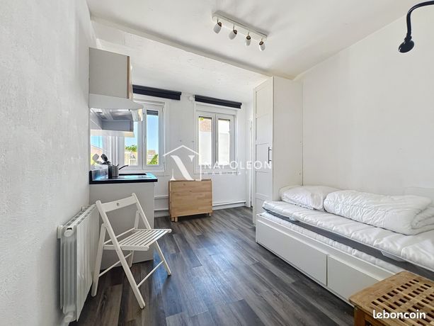 Studio 1 pièce 14 m² — 1