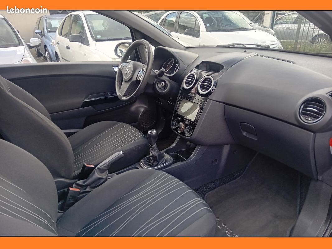 Opel Corsa D 1.2i 16v 80cv Enjoy 154 000 Kms (image 5)