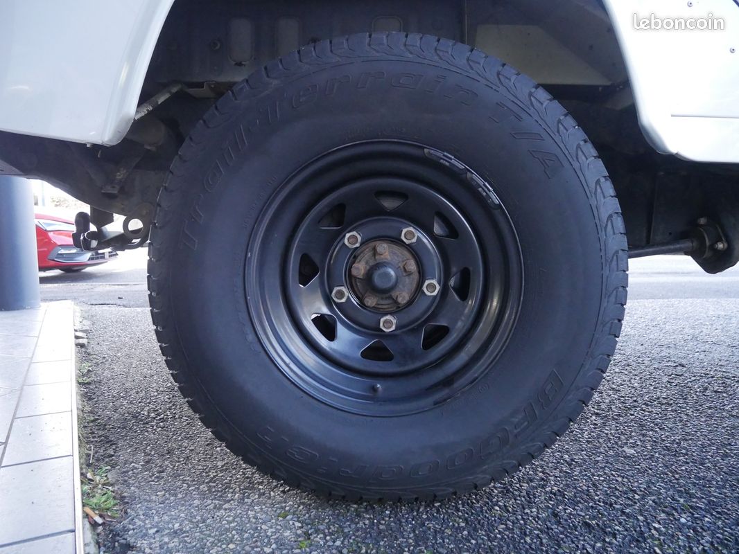 Land-rover DEFENDER 110 2.4 TD4 122 STATION WAGON 7PL S TD4 BVM (image 11)