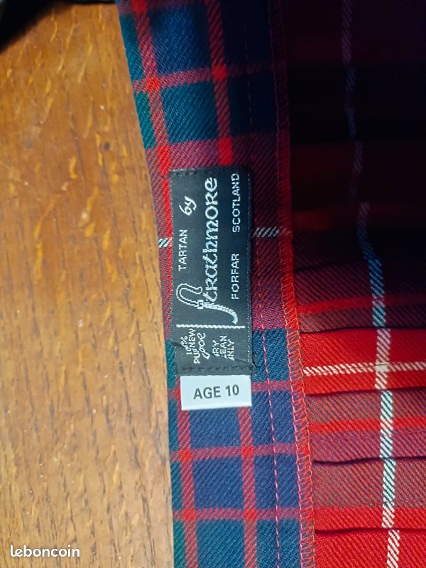 Kilt véritable Scotland f trathmore tartan 100% pure new wool , age 10 Ans 140 cm ce qui fait une taille de 70 cm (image 4)