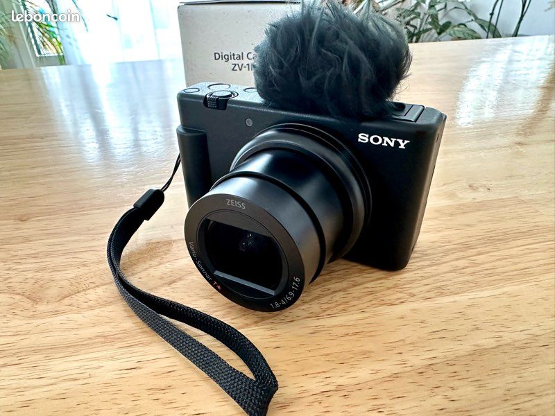 Appareil photo VLog Sony ZV-1M2 (image 1)