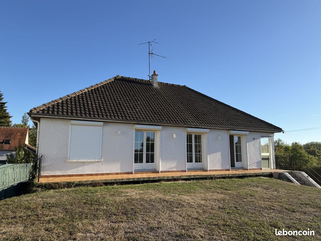 Maison 4 pièces 105 m² · à Courçay · 105 m² · 850 €/mois