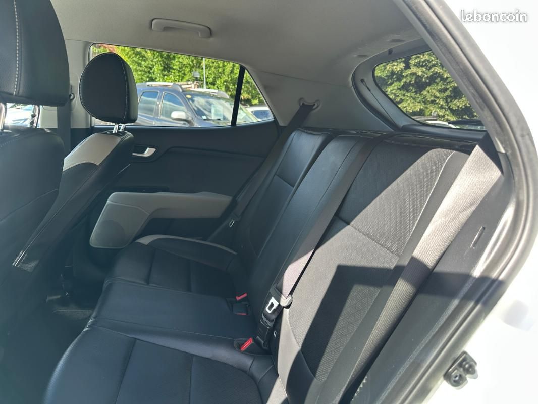 Kia Stonic 1.0 T-GDi 100 ch DCT7 Active (image 8)