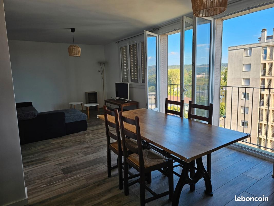 Appartement 3 pièces 70 m² · à Besançon · 70 m² · 1 000 €