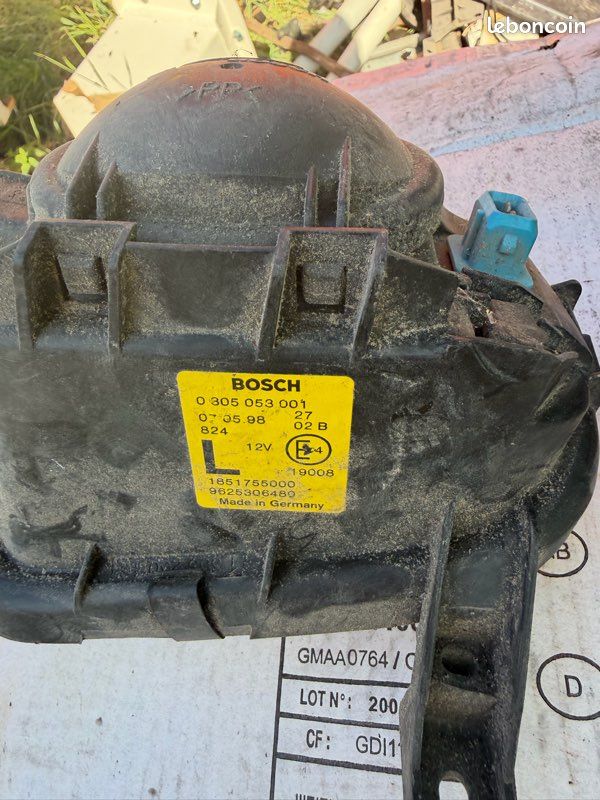 Paire d’antibrouillards Peugeot 306 Phase 2 Bosch d’origine (image 3)