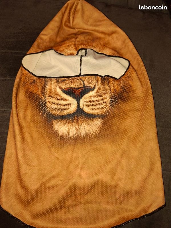 Cagoule / Balaclava Imprimé Lion - État Neuf (image 1)