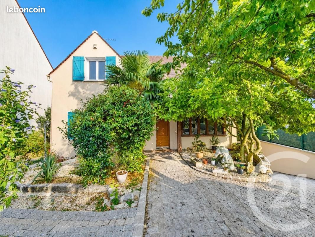 Maison 7 pièces 173 m² · à Saint-Mard · 173 m² · 425 000 €