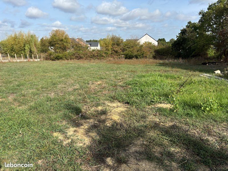 Terrain constructible · à Ligné · 105 000 €