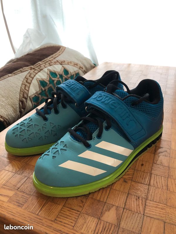 Chaussure haltérophilie adidas powerlift squat et crossfit