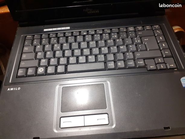 AMILO Notebook Pi 3525 – 15,4 Pouces – Pour Pièces – Écran Et Clavier Bons