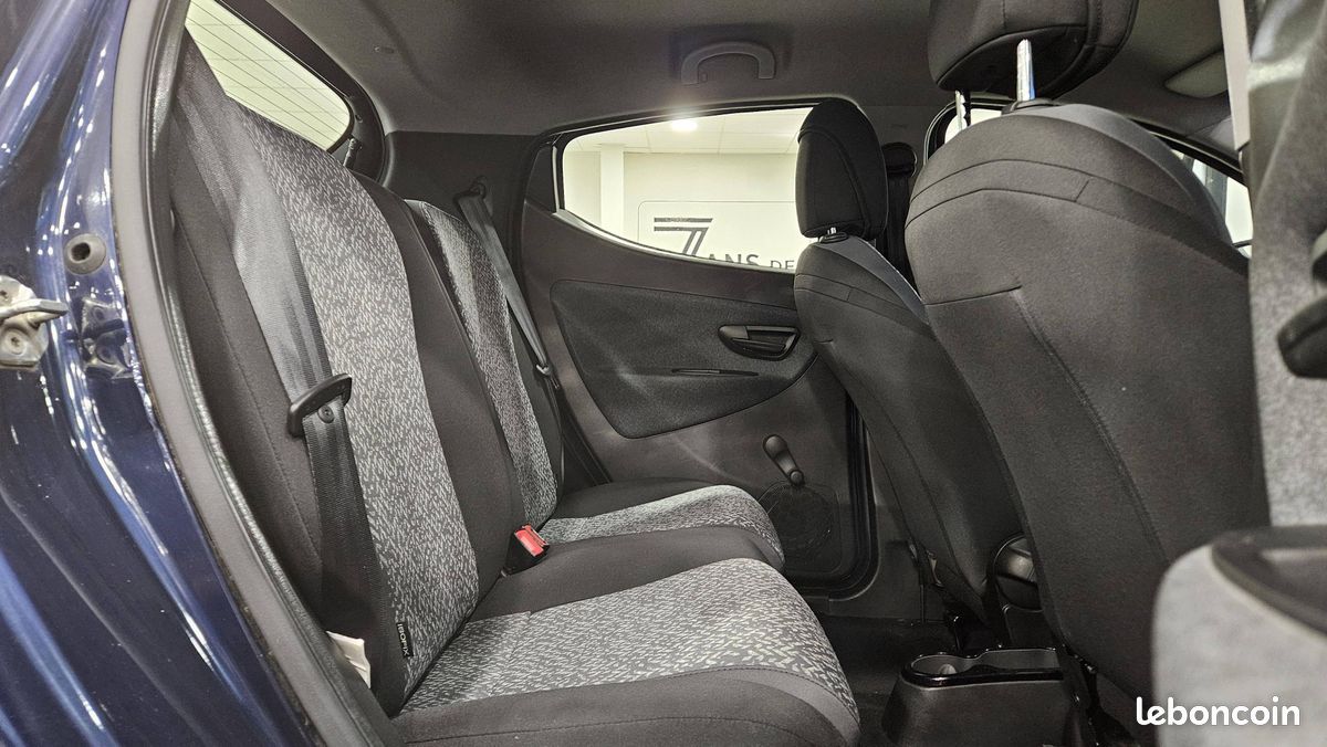 LANCIA Ypsilon 0.9 TwinAir 85 ch Stop&Start Elefantino 2014 (image 12)